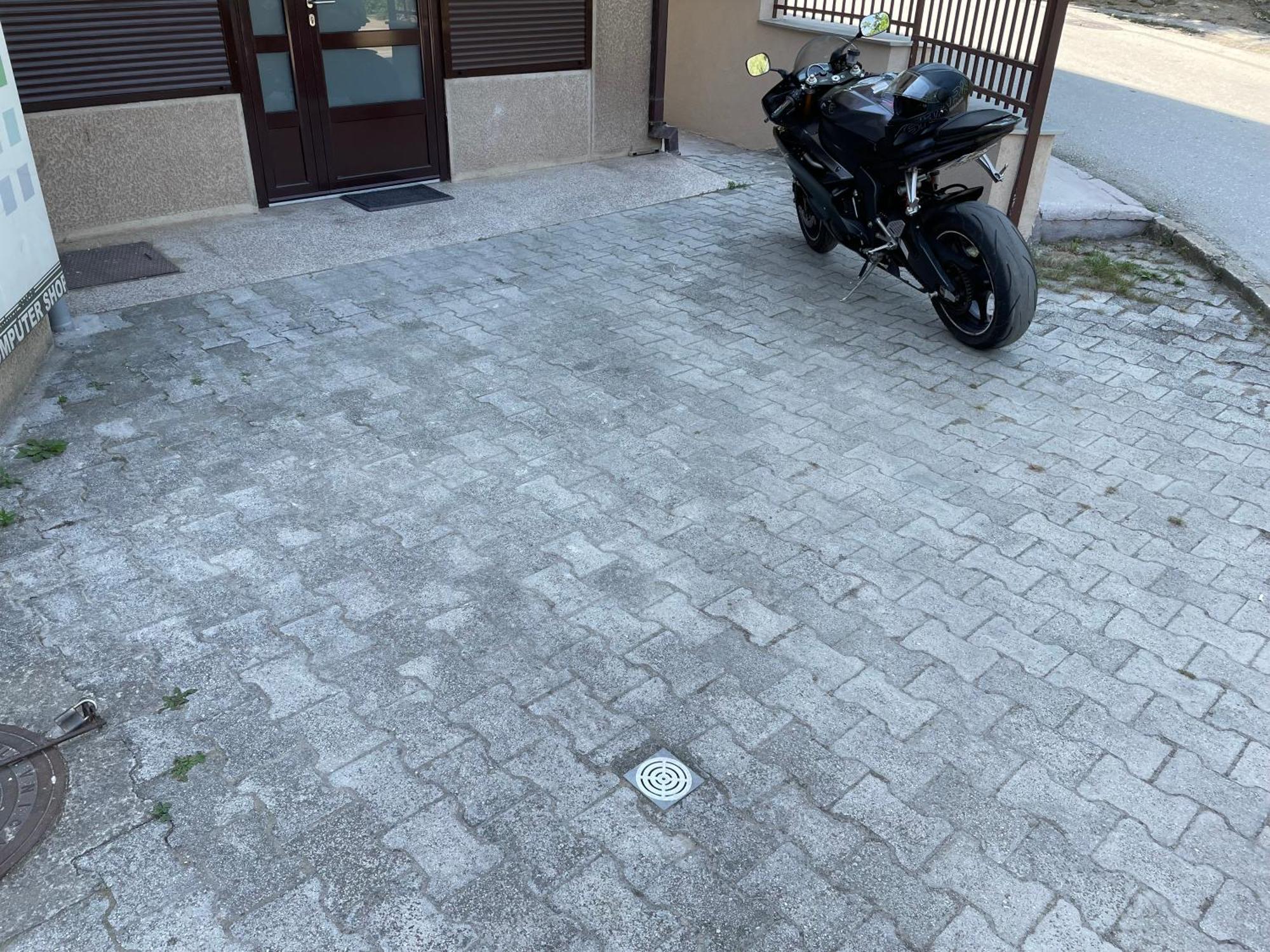 Bora Apartmani - Free Parking - City Center ヴラニェ エクステリア 写真